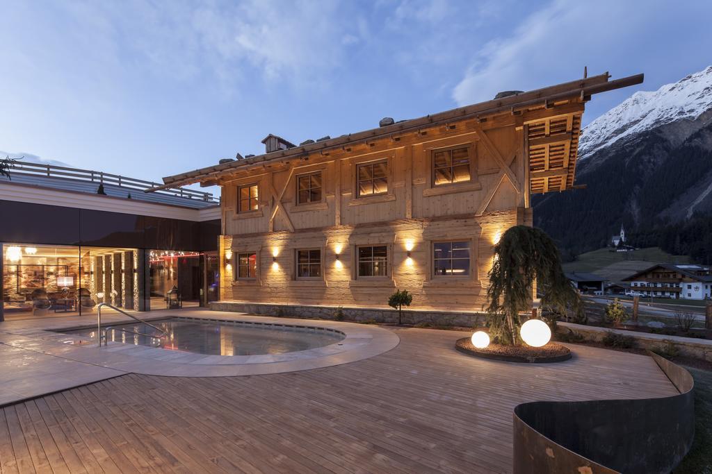 Hotel Plunhof Ridnaun Exteriör bild