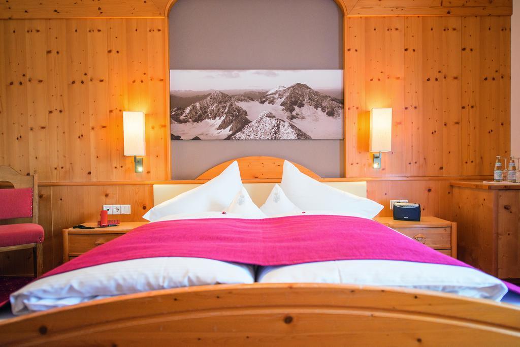 Hotel Plunhof Ridnaun Exteriör bild