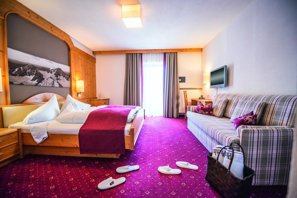 Hotel Plunhof Ridnaun Exteriör bild
